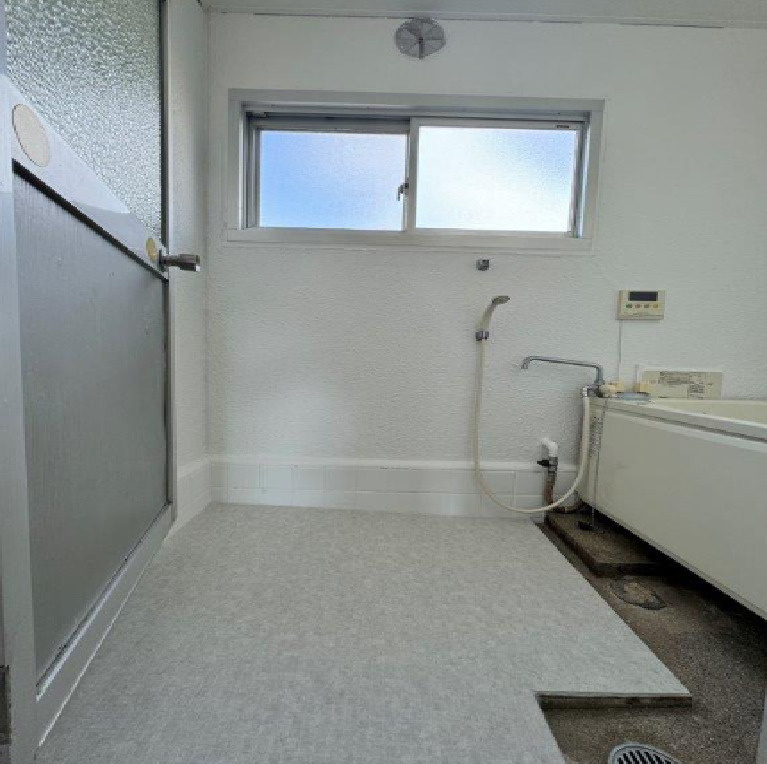 明舞13団地46号棟の浴室