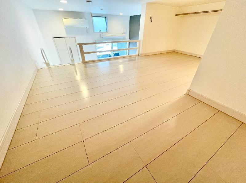 フェニックスの居間・リビング