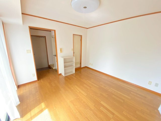 サイトウビルの居間・リビング