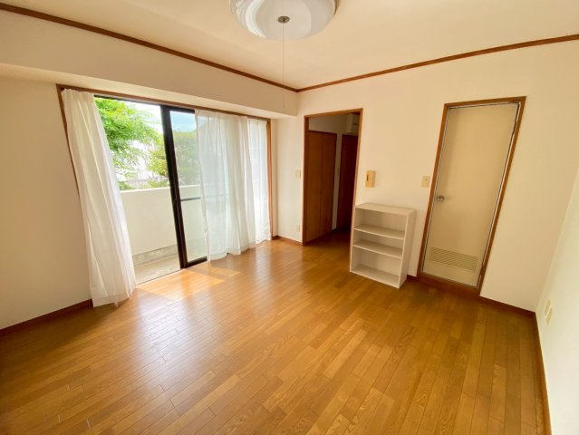 サイトウビルの居間・リビング