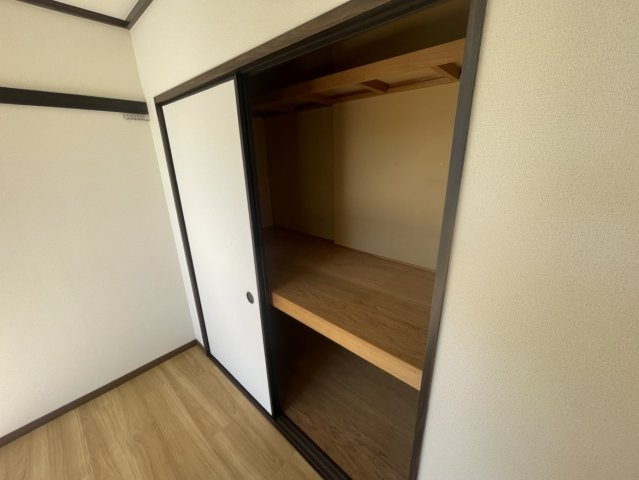 パークハウス竜美Ⅱの収納|押入