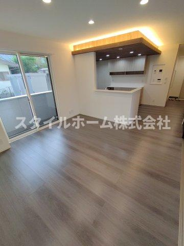 ペルレKの居間・リビング