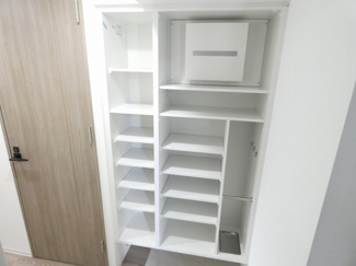 【収納】 | ルネフラッツ庄内通駅前