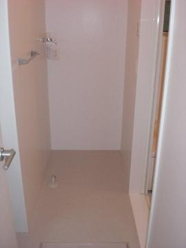 メゾンエミグラント　Ａのその他|廊下