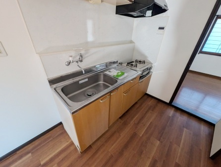 さいたま市桜区西堀８丁目のアパートのキッチン