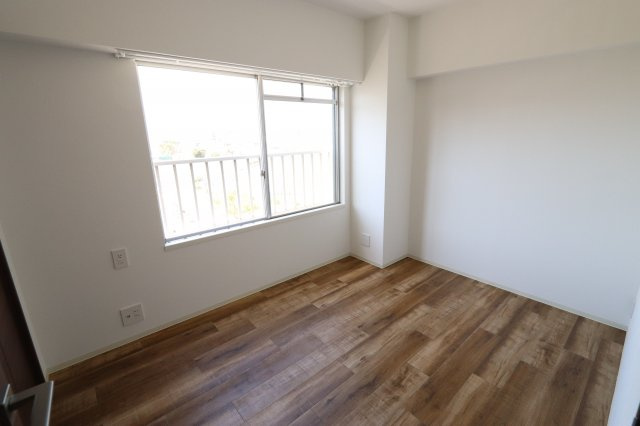 伊藤ハイツ　５０１号室の洋室|4.5帖の洋室になります