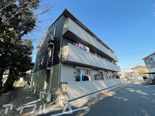 イ・ラプセルの外観