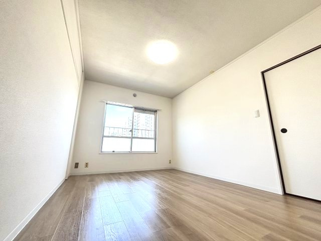 北側6帖の洋室★