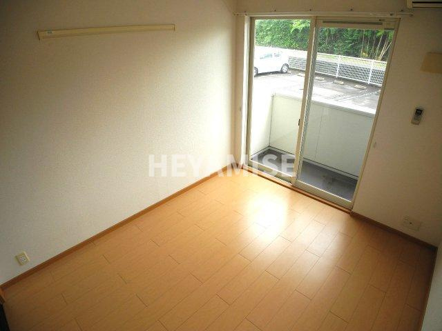 フィオーレビラの居間・リビング|※室内画像は類似物件のもの