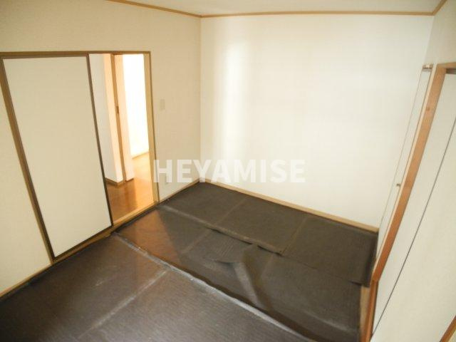 ロイヤルガーデン仲沖Fのその他