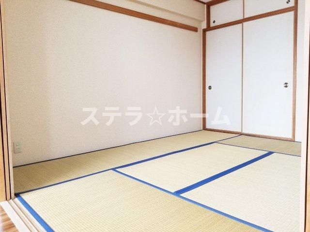 加島駅前アーバンコンフォートの和室|来客時にも便利な和室付き