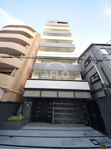 アマデウス北堀江　堀江小学校区のエントランス|アマデウス北堀江　エントランス