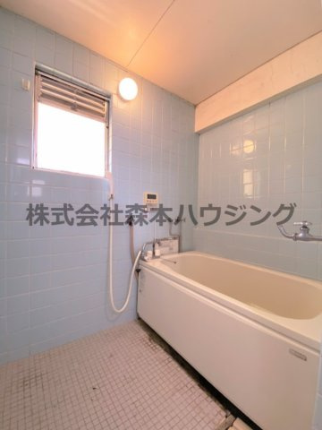 【浴室】 | 　にしまちハイツ | 日々の暮らしに欠かせないお風呂です