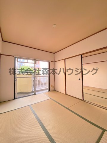 【和室】 | 　にしまちハイツ | 日本らしい落ち着いた雰囲気の和室です