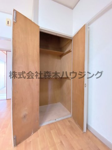 【収納】 | 　にしまちハイツ | 便利な収納スペースです