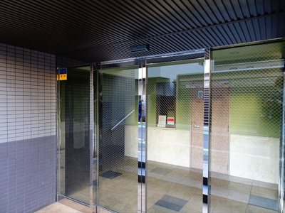 【エントランス】 | グラントレゾール明大前