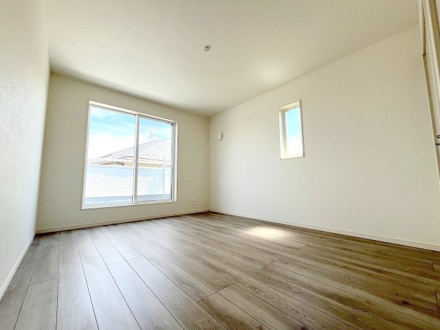 昭島市緑町2　新築分譲　全2棟の洋室