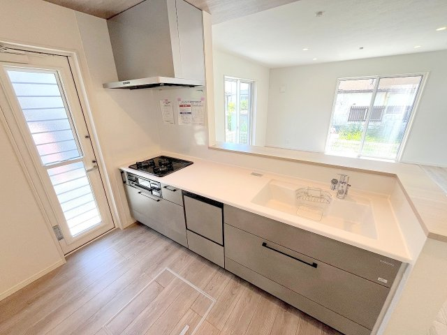 昭島市緑町2　新築分譲　全2棟のキッチン|便利な食洗器付きの対面キッチンです！