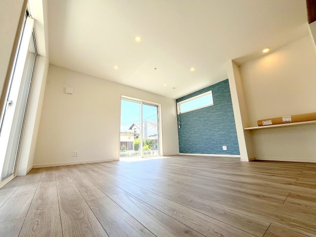 昭島市緑町2　新築分譲　全2棟の居間・リビング|制震ダンパー付きの地震に強い安心住宅です！