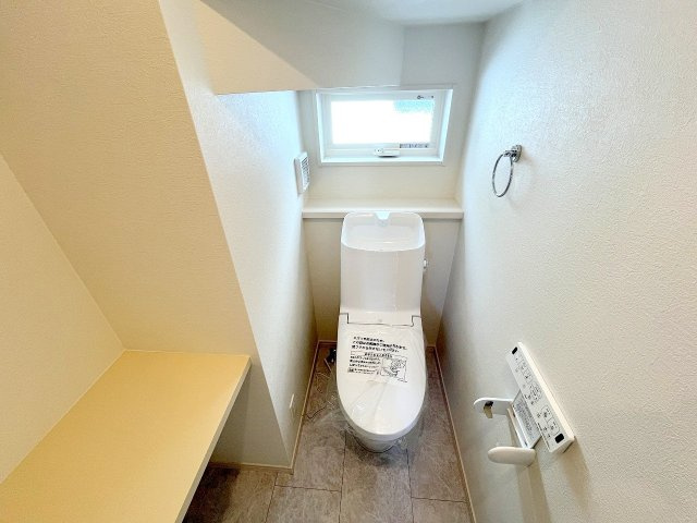 昭島市緑町2　新築分譲　全2棟のトイレ