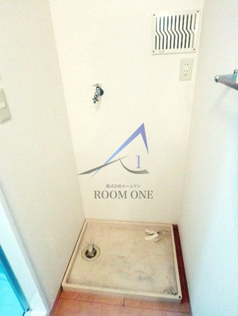 ルミエールセンジュの設備|洗濯機置き場です。