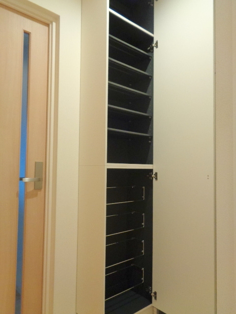 ウィステリア鵠沼の収納