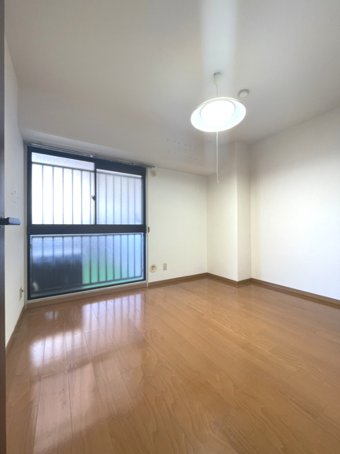 アルファガーデン錦町の洋室|洋室（北側）約5.5帖