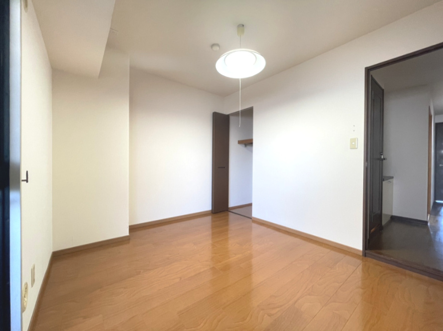 アルファガーデン錦町の洋室|洋室（北側）約5.5帖