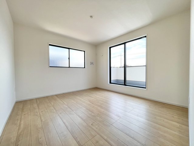 【洋室】 | 伊勢崎市太田町　新築２号棟