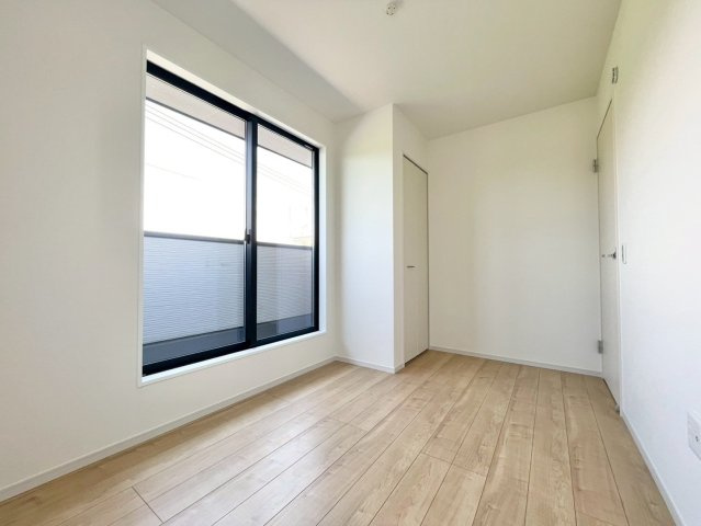 【洋室】 | 伊勢崎市太田町　新築２号棟