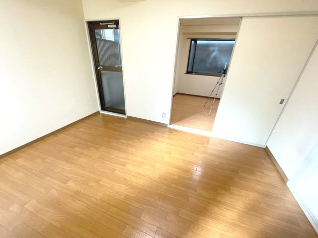 ベルメゾン高倉の洋室