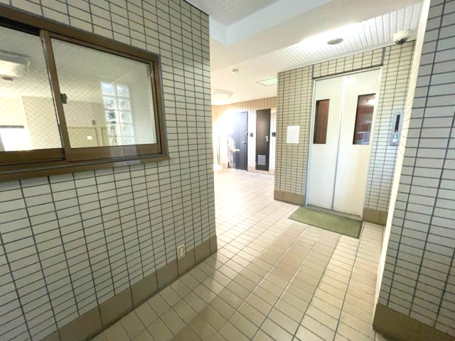 ベルメゾン高倉のロビー