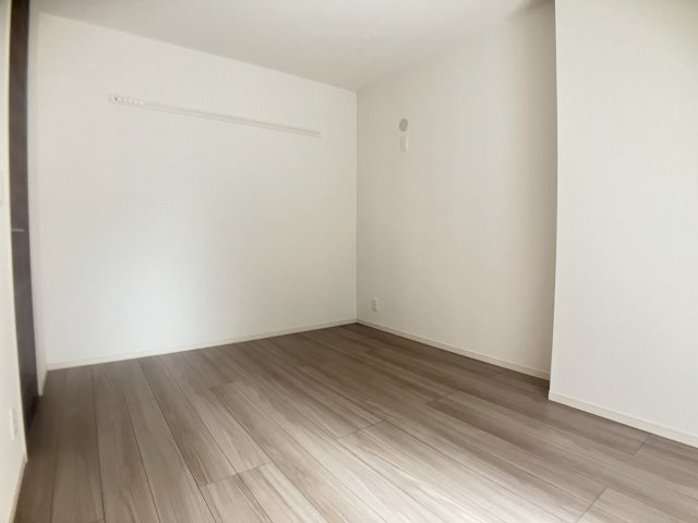 エミネンスサンワの居間・リビング