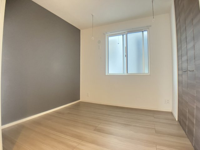 エミネンスサンワの居間・リビング