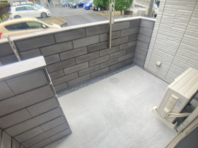 エミネンスサンワのバルコニー