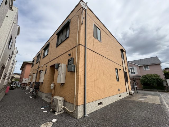 ガーデンの外観