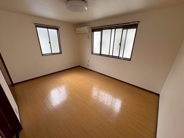 ガーデンの居間・リビング