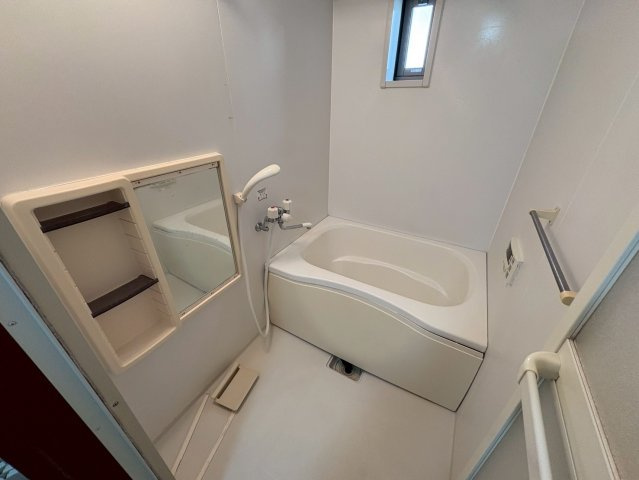 ガーデンの浴室