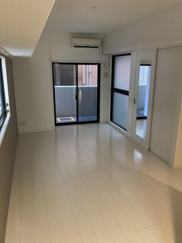 アソシアグロッツォ天神ミッドシティの居間・リビング