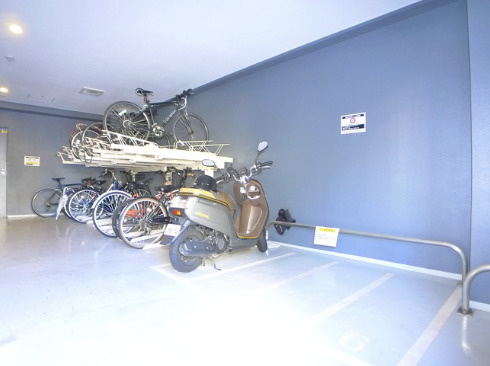 グランカーサ曳舟の駐車場