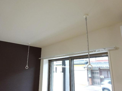 【設備】 | カンパニュラ | 室内物干し