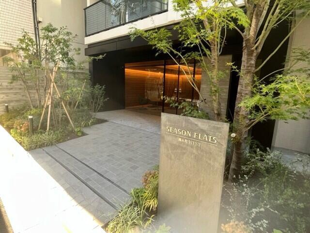 シーズンフラッツ錦糸町ＷＥＳＴのエントランス| 