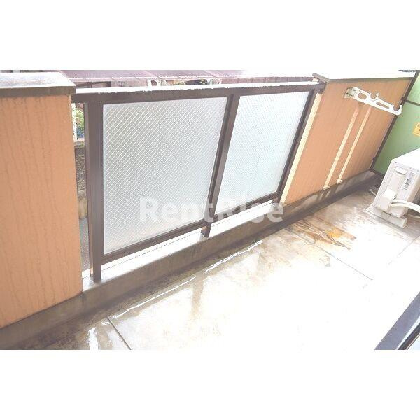 東柴ビル第三のバルコニー