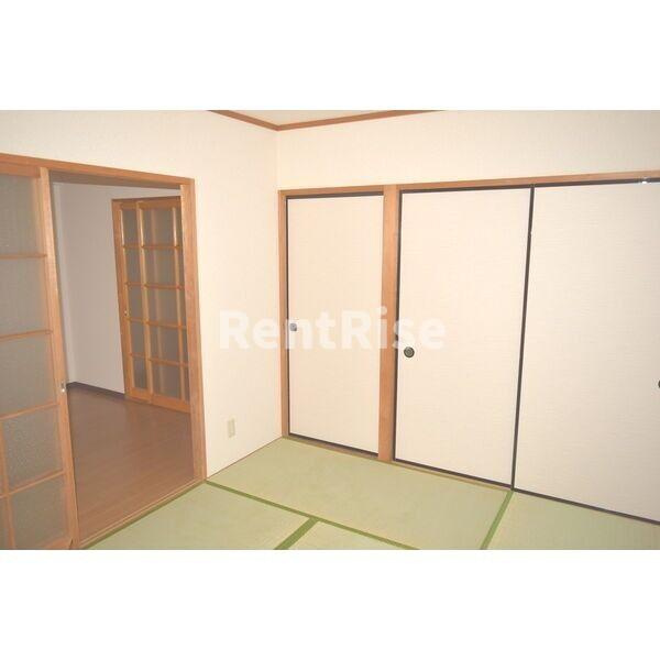 東柴ビル第三の居間・リビング