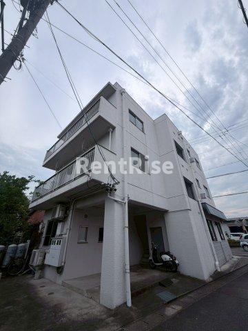 吉川ビルの外観