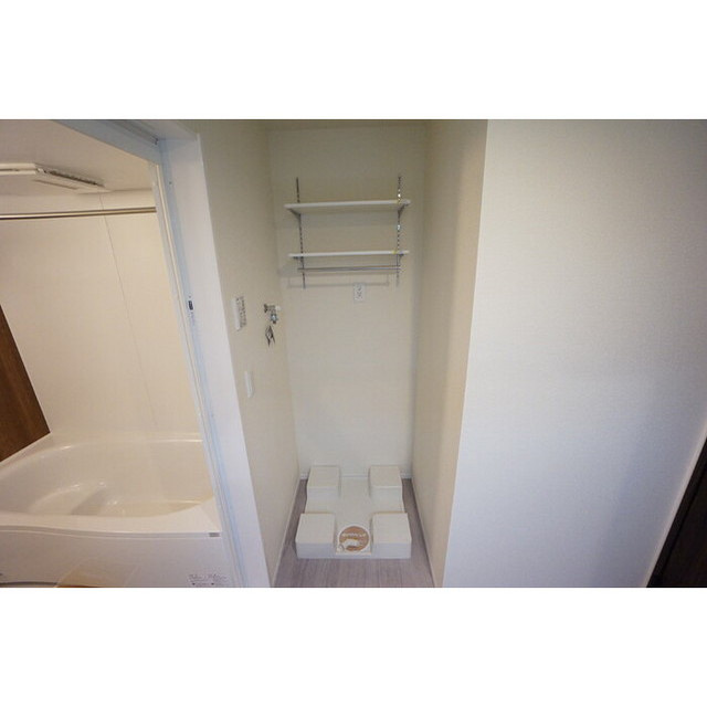 岐阜市旦島中２丁目のアパートの洗面所