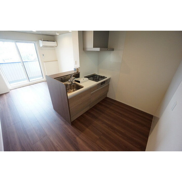 岐阜市旦島中２丁目のアパートのキッチン