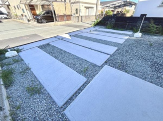 【前面道路含む現地写真】