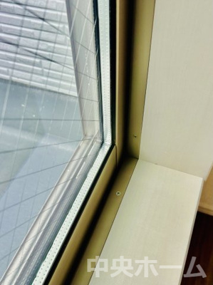 【内装】 | 江戸川区江戸川1丁目新築分譲住宅 | 【ペアガラス】断熱性・遮熱性・防音性に優れたLow-Eペアガラスを使用しております。