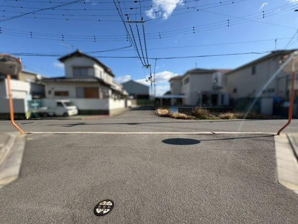 和歌山市粟　土地の前面道路含む現地写真